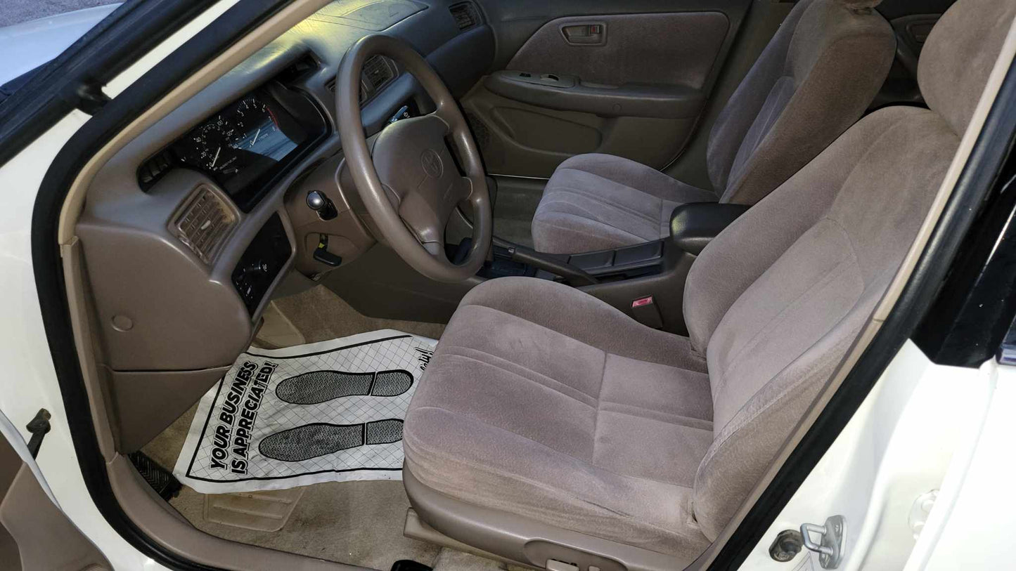 1999 Toyota Camry LE
