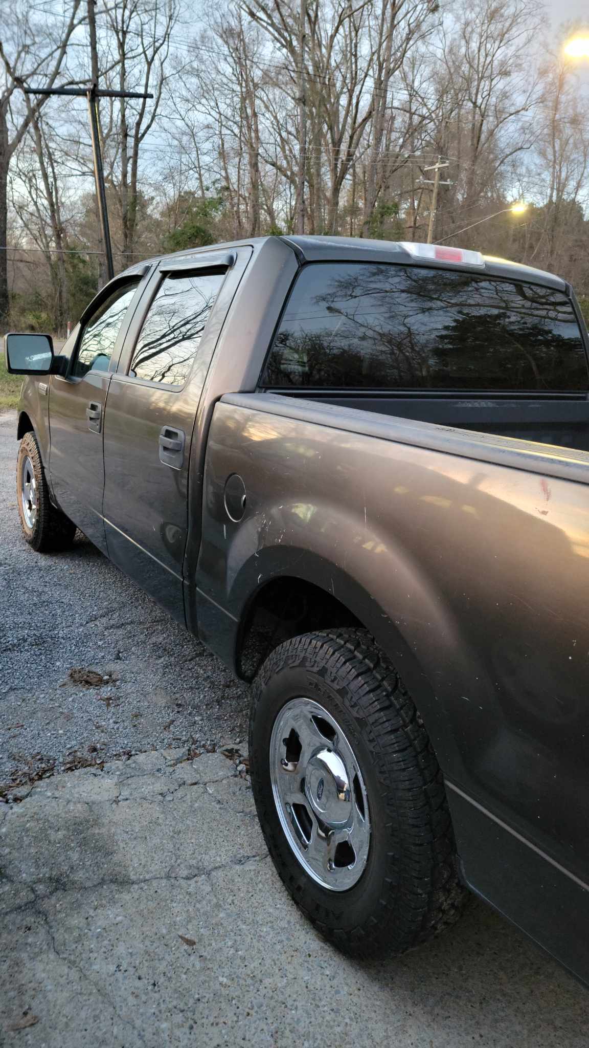 2006 Ford F-150 XLT Crew Cab